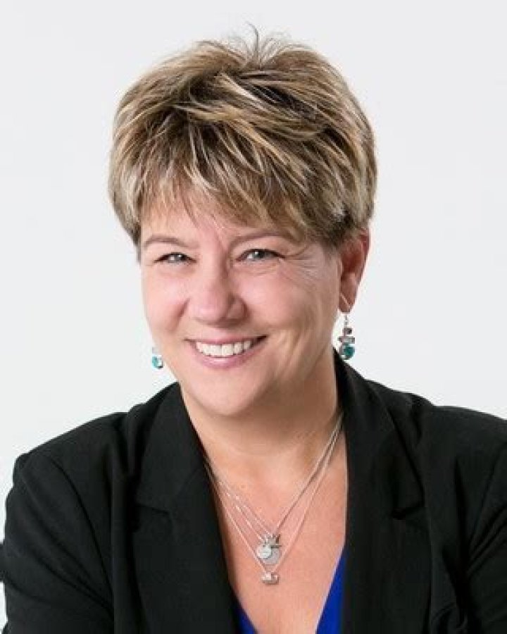 Dr. Kristina Hallett - Psychologist - Suffield, CT