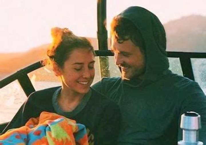 Dylan Efron Height, Age, Girlfriend, Biography, Family, Affairs & More