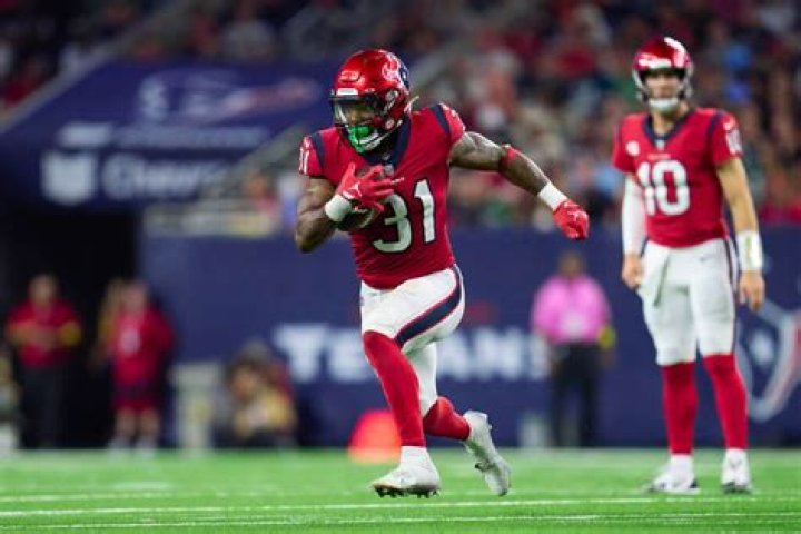 Dynasty league mailbag: Justyn Ross’ value, the top UDFA targets, SuperFlex QB rankings and more