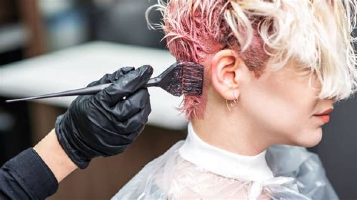 El color de pelo que más atrae a la gente, según la ciencia