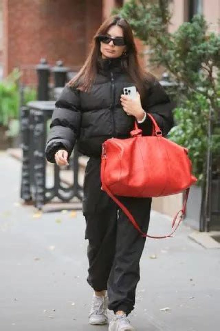 Emily Ratajkowski Rounded Out Her Latest Athleisure Look With a Louis Vuitton Gym Bag