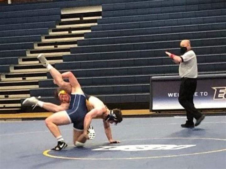 Emory & Henry College Wrestling Program Information