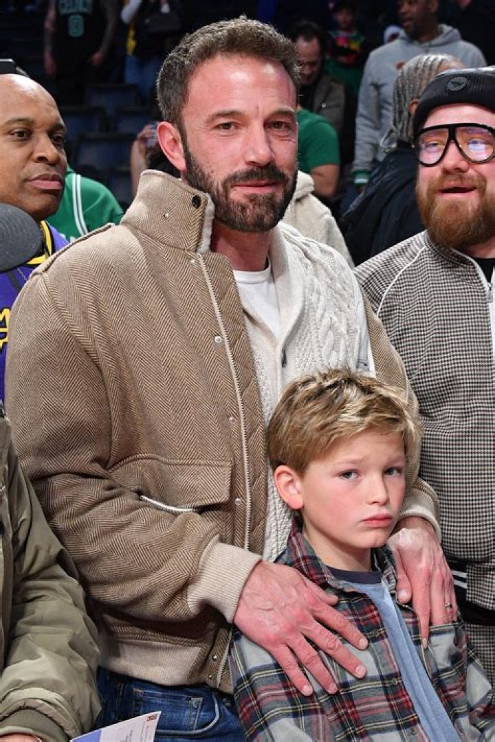 Exploring The Bond Between Ben Affleck And Violet Affleck: A Father-Daughter Journey