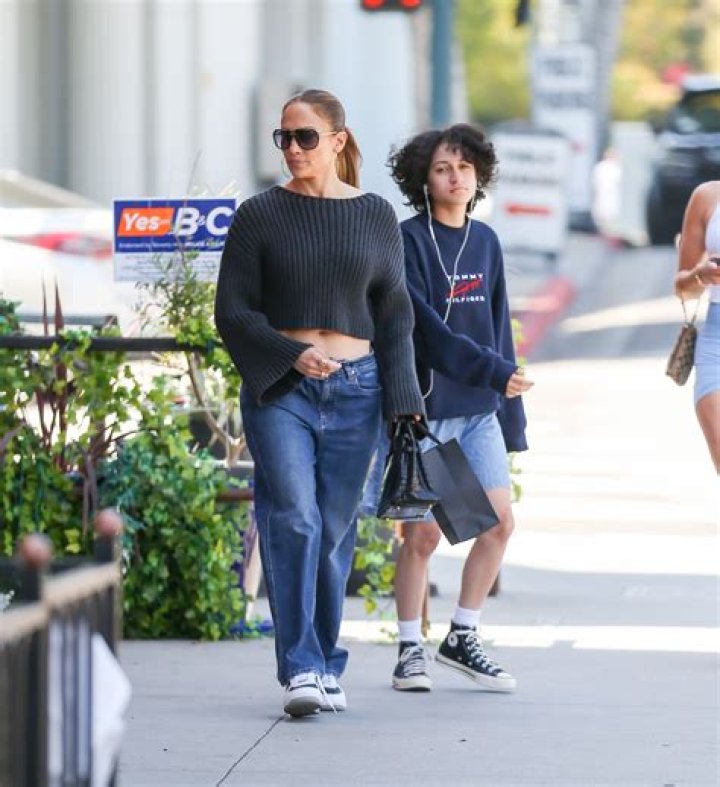 Exploring The Life Of Emme Muñiz: The Daughter Of Jennifer Lopez