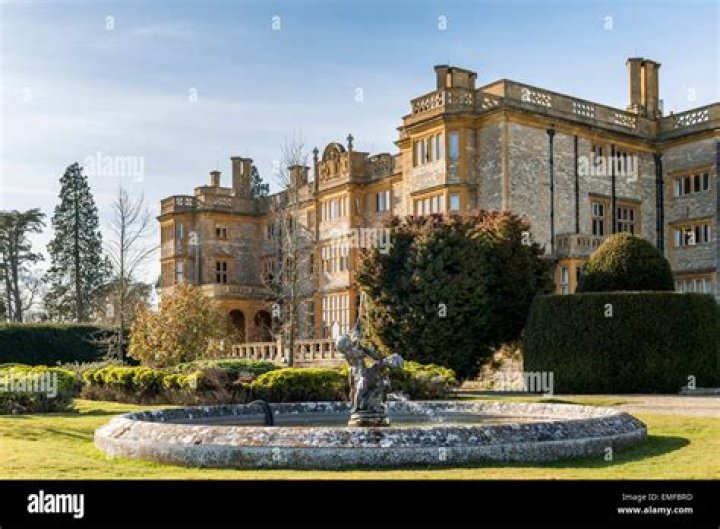 Eynsham Hall Hotel Review, Witney, Oxfordshire