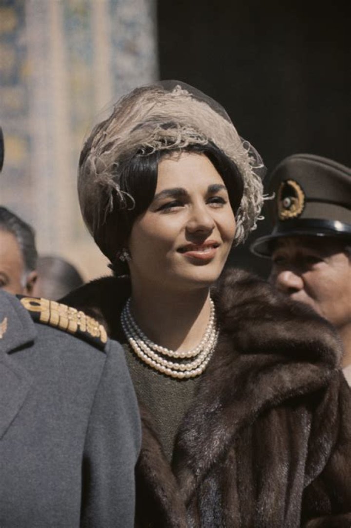 Farah Pahlavi Biography And Net Worth