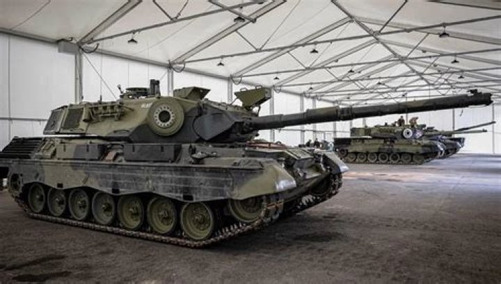 First batch of Leopard 1 tanks arrives in Ukraine, Denmark says