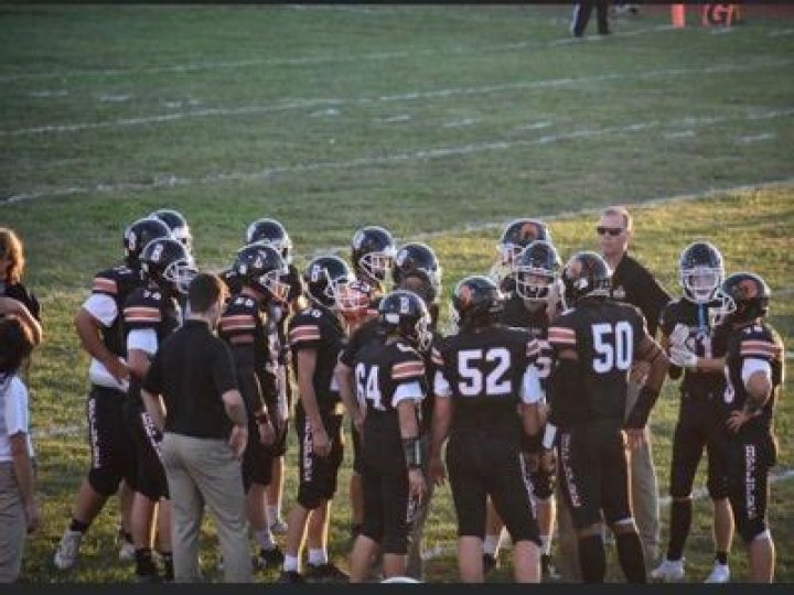Football Recruiting | Belpre High School