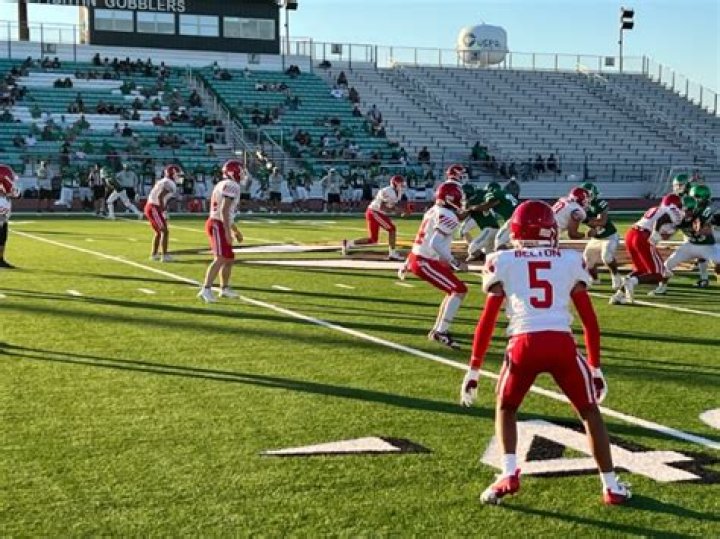 Football Recruiting | Belton High School