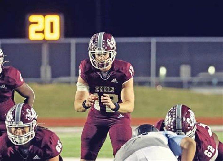 Football Recruiting | Ennis High School
