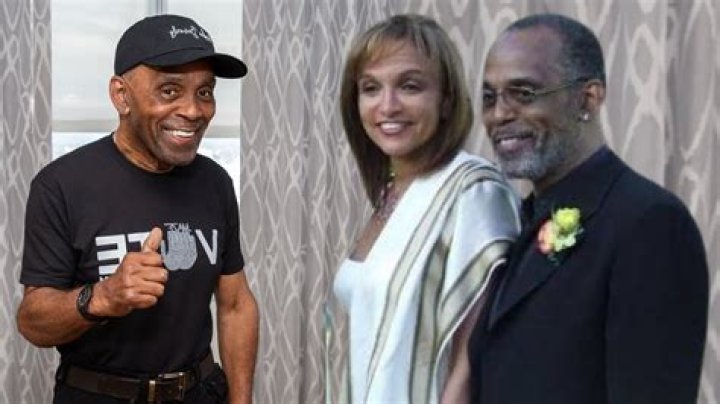 Frankie Beverly Wife Pam Moore And Family