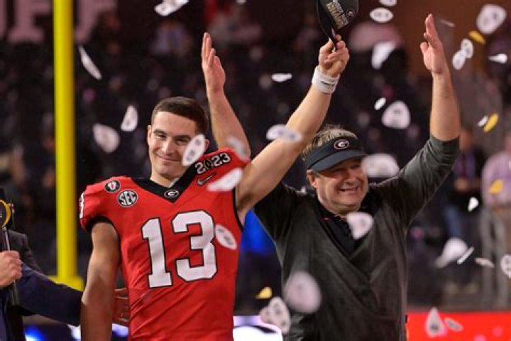 Georgia football mailbag: Should Stetson Bennett’s jersey be retired?
