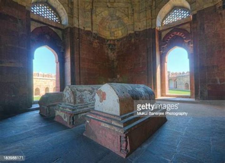 معنى اسم غياث ghiyath وحكم التسمية به في الإسلام