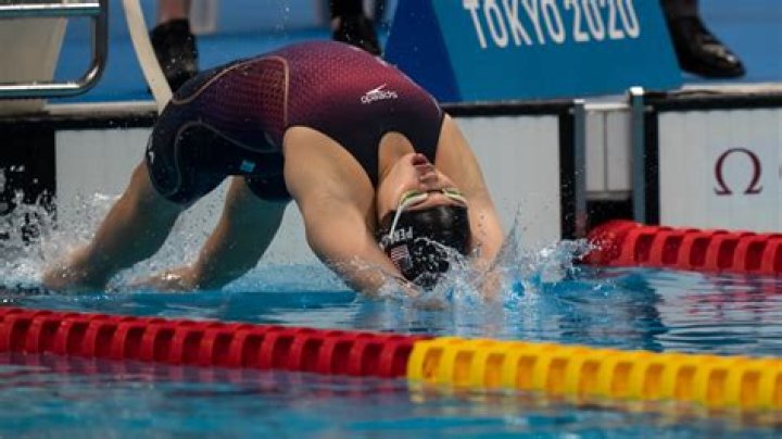 Gia Pergolini Paralympics world record set in 100m backstroke