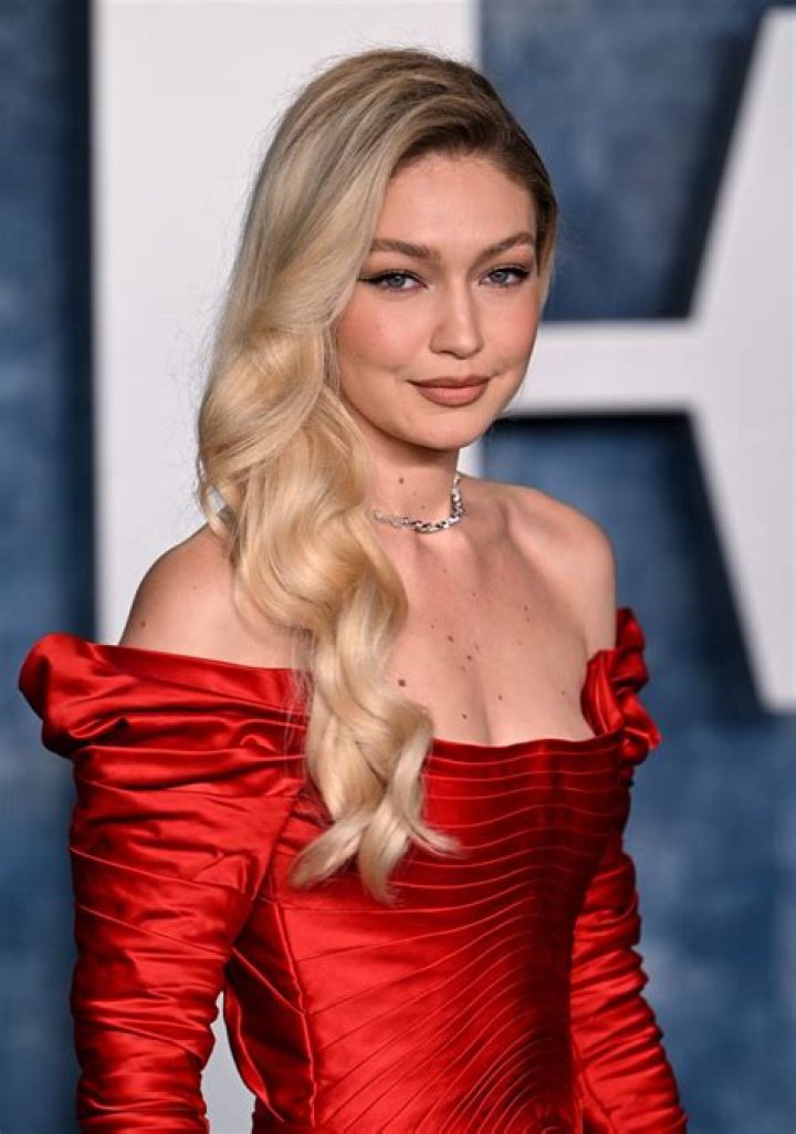 Gigi Hadid Wore a Gray Outfit and Bright-Red Heels