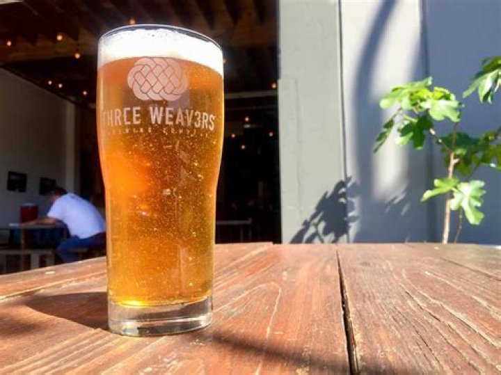 Glitter Beer Is A Thing Now — And It's So Pretty!