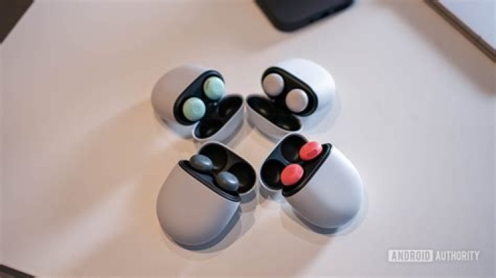 Google finally adds a home screen widget for the Pixel Buds