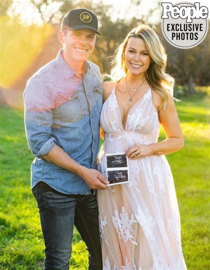 Granger Smith + Wife Reveal Baby Boy's Name That Honors River