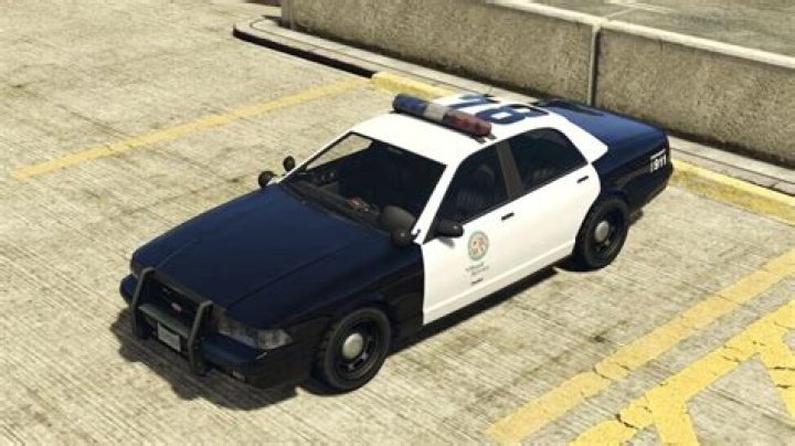 GTA Online Police Car Customization