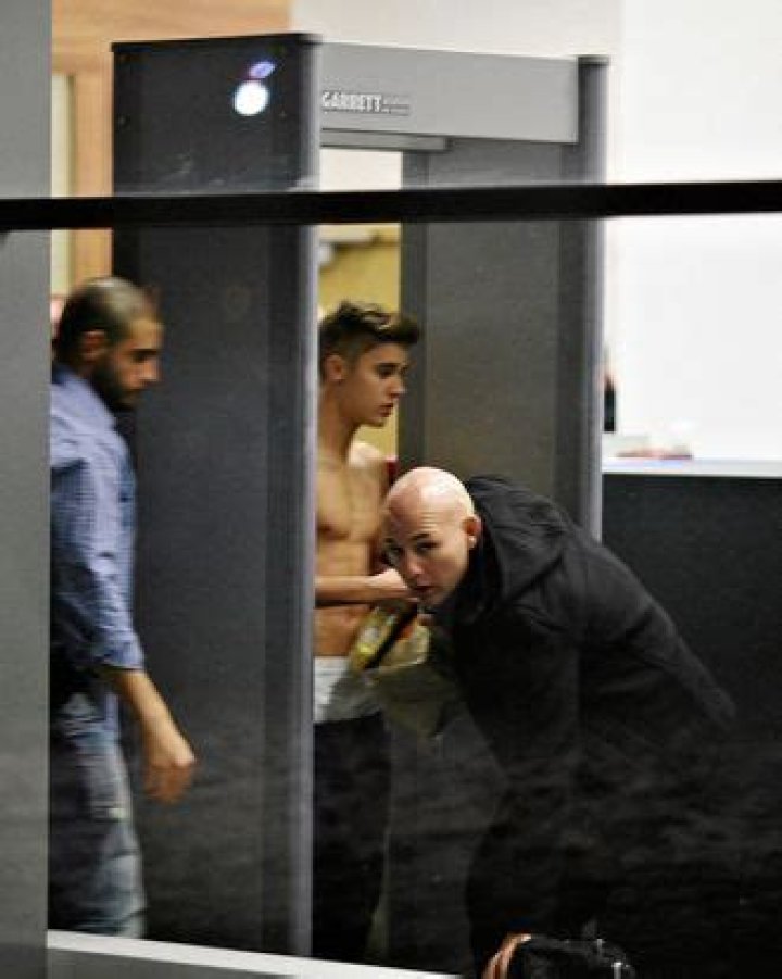 Guess What Justin Bieber Wore Through Airport Security Yesterday? [Updated]