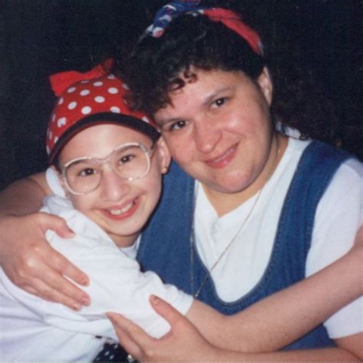 Gypsy Rose Blanchard: Exploring The Eerie Photos And The Role Of Her Mother