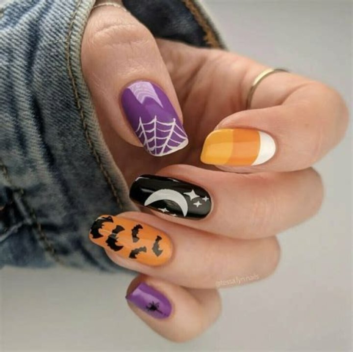 Halloween Nail Designs