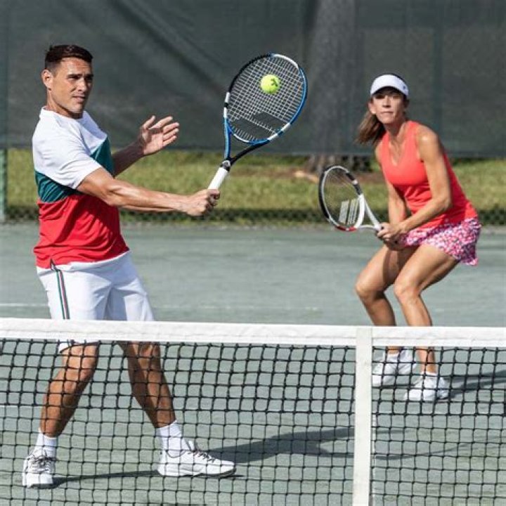 Hawaii Women's Tennis Resource Guide