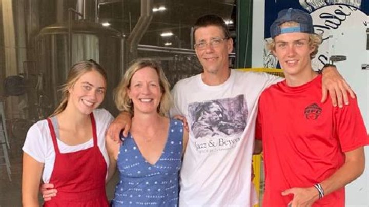 	Henderson NC: Beth Dierauf dies a cancer battle	