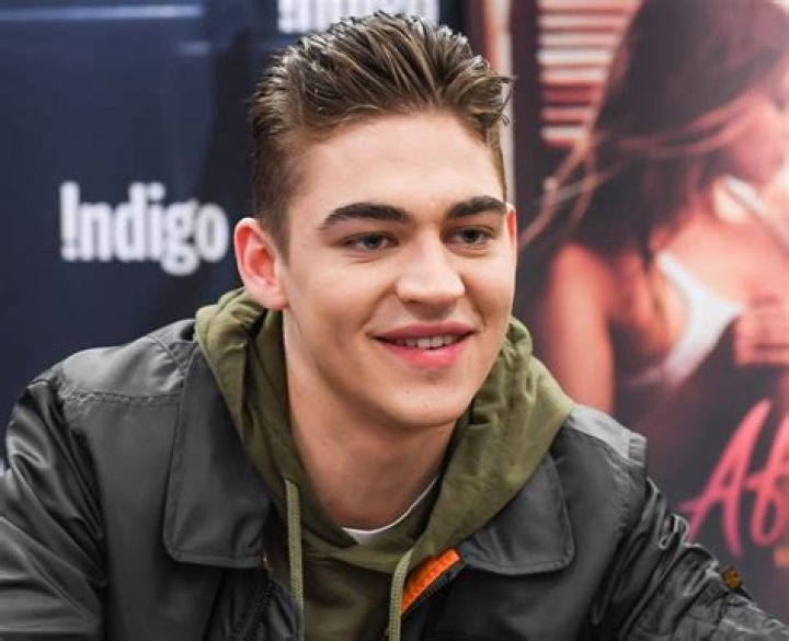 Hero Fiennes Tiffin Height, Weight, Age, Body Stats
