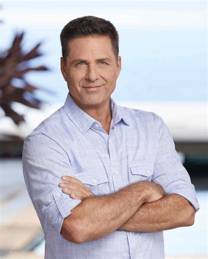 Host Mark L. Walberg Spills Behind the Scenes Stories from Temptation Island Season 2