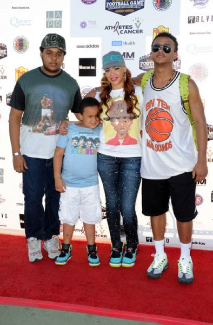 How Many Kids Does Faith Evans Have