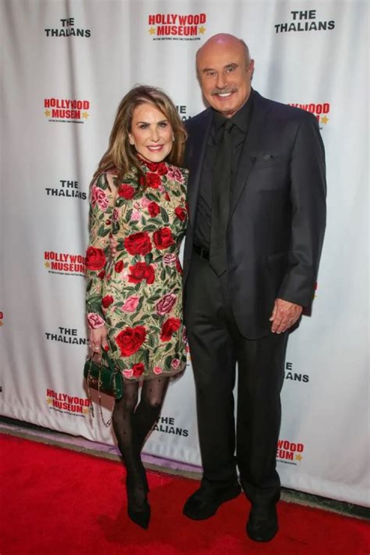 How Much Is Robin Mcgraw Worth