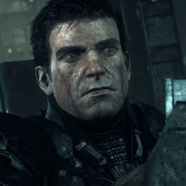 How old is Bruce in Arkham Asylum?