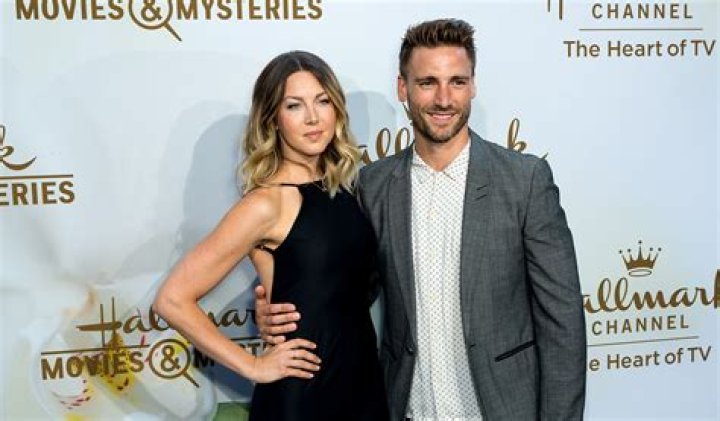 How Old Is Tyler Hynes' Wife? The Complete Guide To Their Relationship
