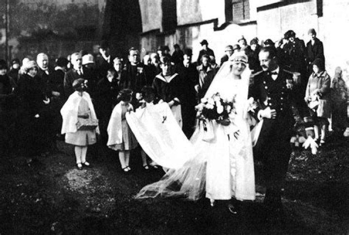 How Old Was Maria Von Trapp When She Married? Was She A Nun?