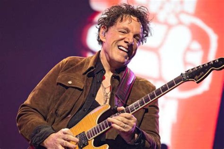 How Tall Is Neal Schon? Discovering The Height Of The Legendary Guitarist