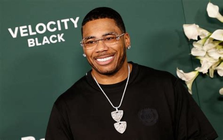 How Tall Is Nelly In Feet? Discovering The Height Of The Hip-Hop Icon