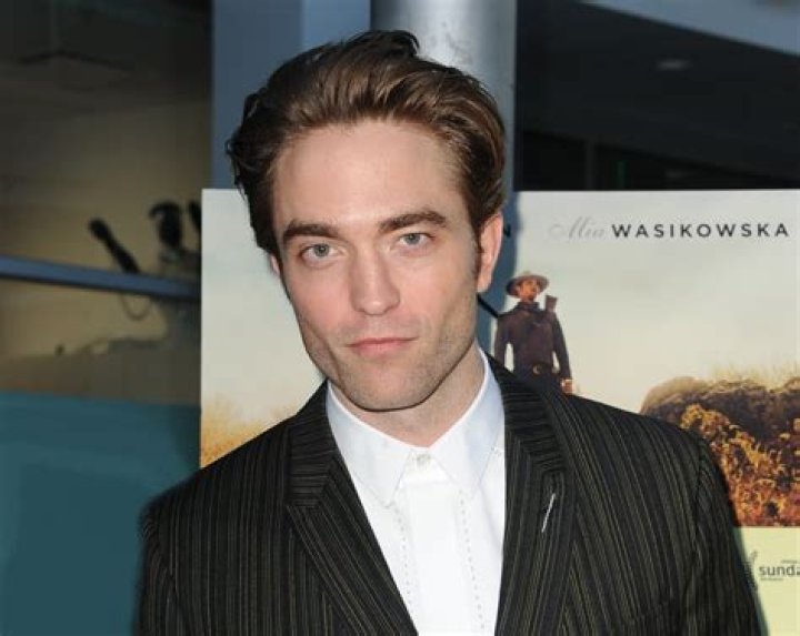 How Tall is Robert Pattinson? Robert Pattinson Height