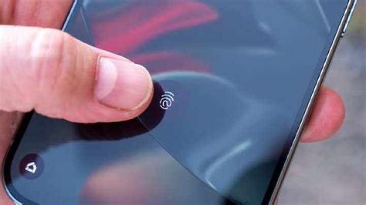 How to disable biometrics on your Android phone from the lock screen