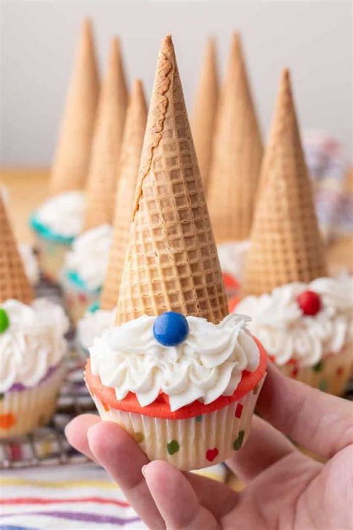 How to Make Gnome Cupcakes | Zac Young, Creator of PieCaken