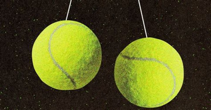 How To Prevent Saggy Balls, According To A Urologist