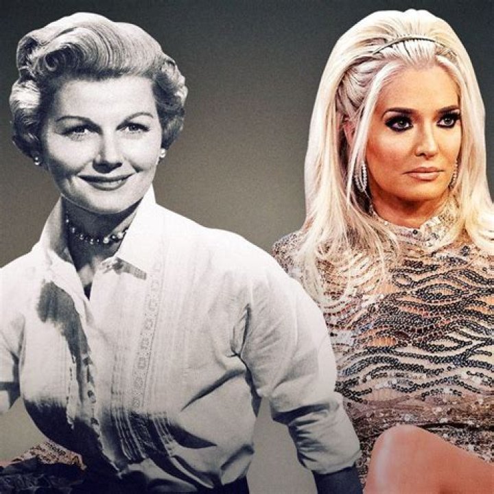 How TV Changed Our Definition of ‘Housewife’