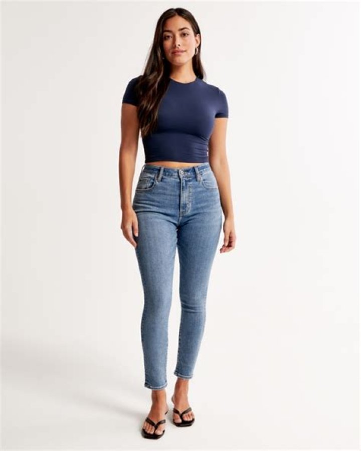 I Can't Stop Wearing Abercrombie & Fitch's Curve Love Collection