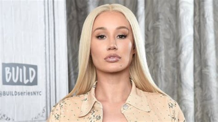Iggy Azalea: A Comprehensive Look At Her Life, Career, And Iconic Figure