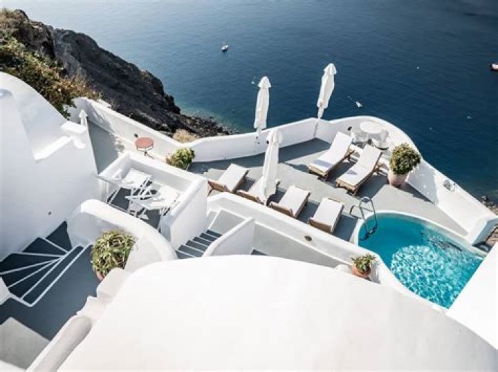 Ikies Traditional Houses Hotel Review, Santorini, Greece