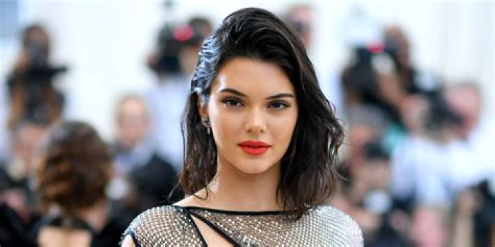 Is Kendall Jenner Gay? Why This Rumor Won't Die