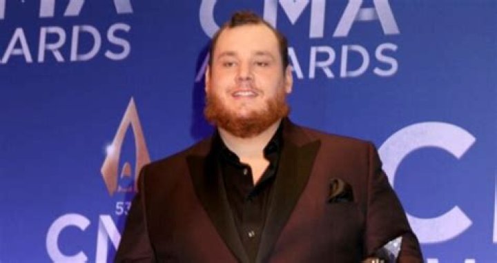 Is Luke Combs A Democrat? An In-Depth Look At His Political Views