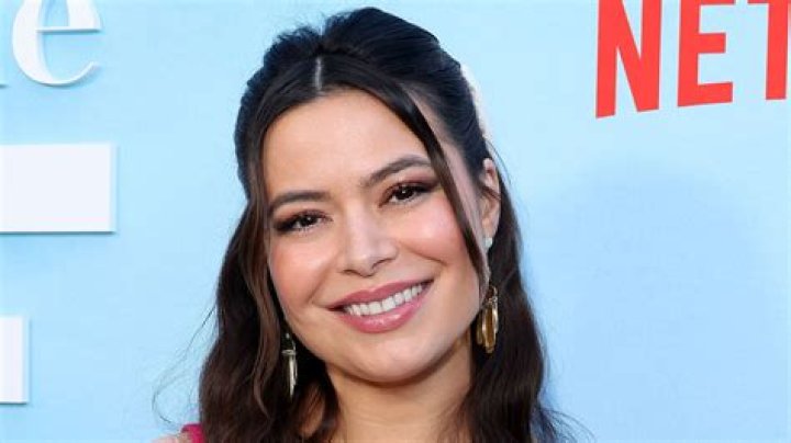 Is Miranda Cosgrove Single? The Truth Behind Her Relationship Status