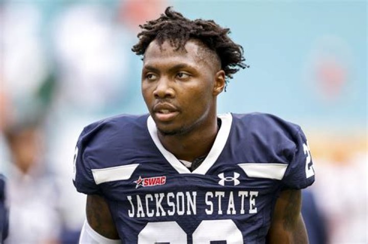 Isaiah Bolton's Football Recruiting Profile