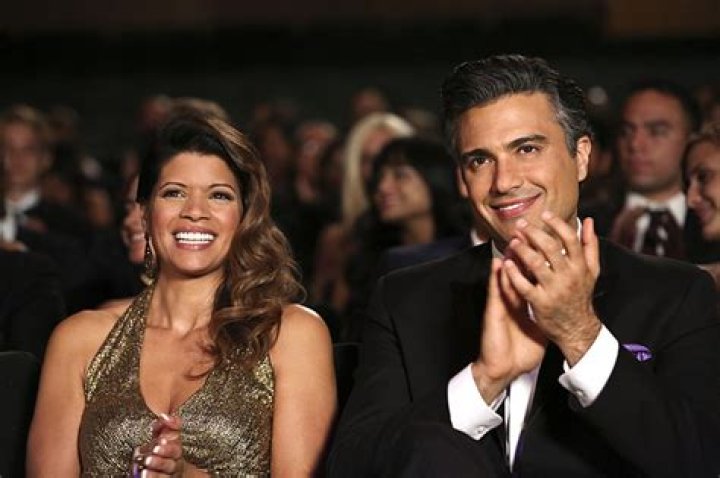 Jaime Camil and Andrea Navedo